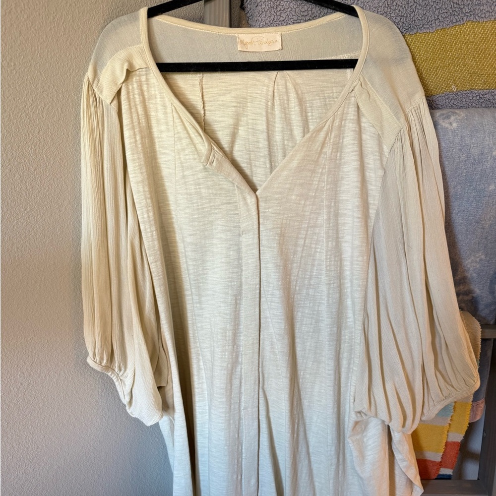 Chic Cream Women's Tunic Top